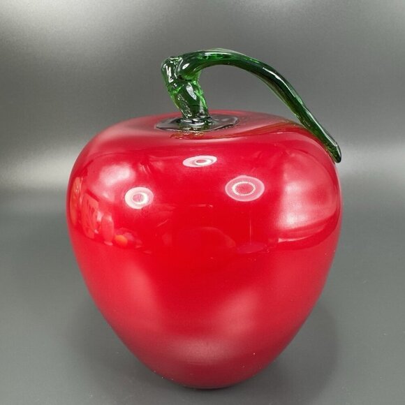 Large Art Glass Apple With Green Stem Glass Figurine Decor Paperweight Vintage - Picture 6 of 12